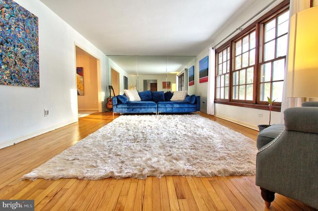 32 CHERRYVILLE HOLLOW RD, Flemington, NJ 08822