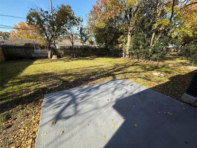 2411 Rosemead Drive, Pasadena, TX 77506