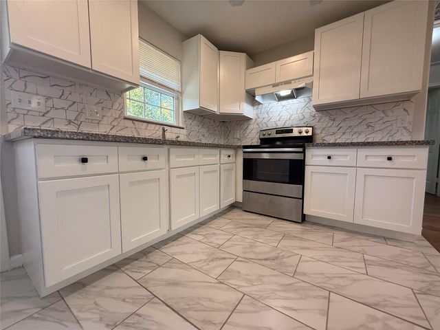 2411 Rosemead Drive, Pasadena, TX 77506