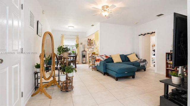 491 NW 108th Ter, Miami, FL 33168