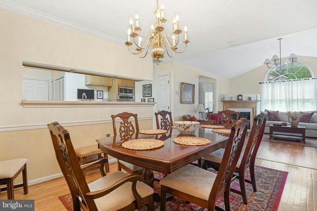 214 POINT CT, Lawrenceville, NJ 08648