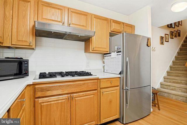 214 POINT CT, Lawrenceville, NJ 08648