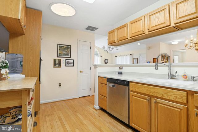 214 POINT CT, Lawrenceville, NJ 08648