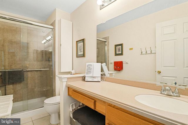 214 POINT CT, Lawrenceville, NJ 08648