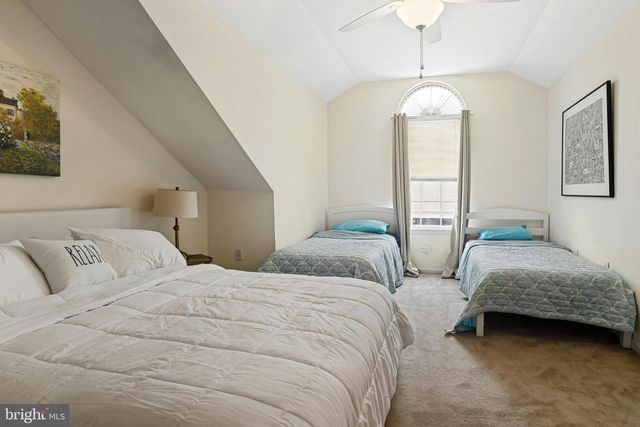 214 POINT CT, Lawrenceville, NJ 08648