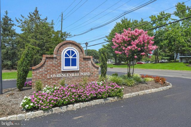 214 POINT CT, Lawrenceville, NJ 08648