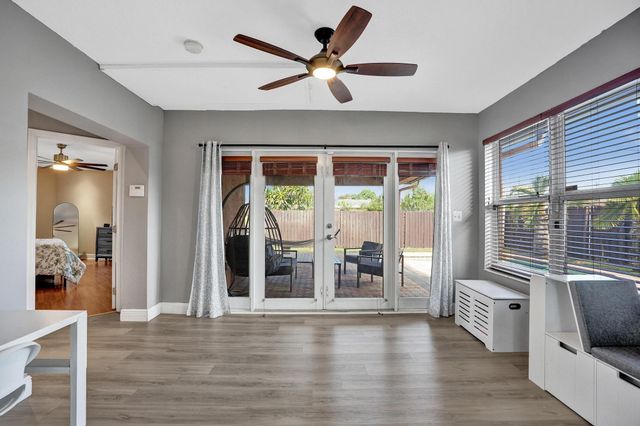 7671 NW 15th Court, Pembroke Pines, FL 33024