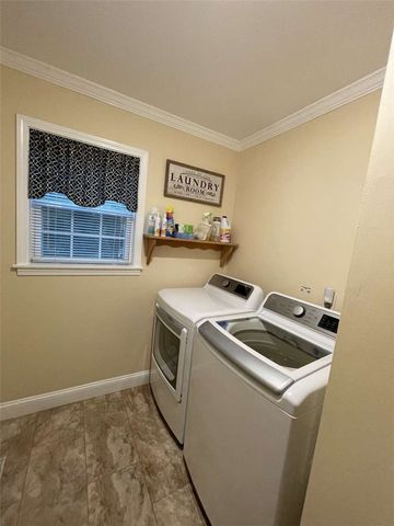 26 Blue Jay Street, Tiverton, RI 02878