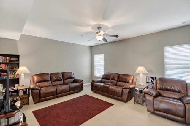 146 Alred Cir, Hendersonville, TN 37075