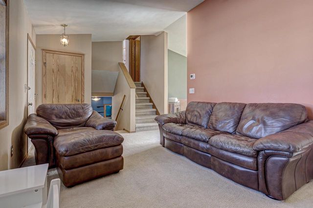 1390 TIMOTHY TRAIL, Oshkosh, WI 54904