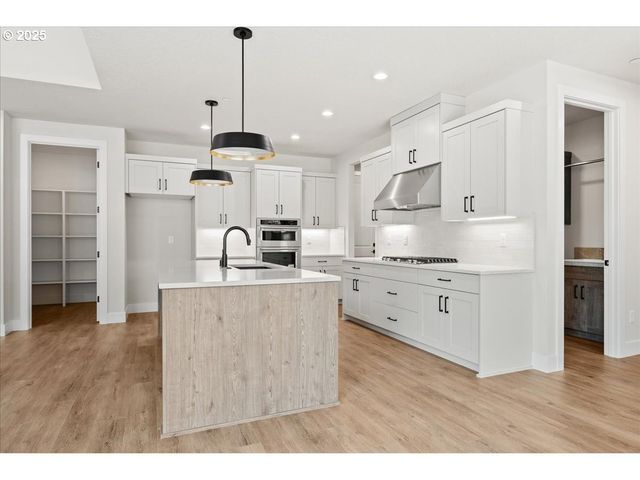 16713 Ne 38TH Ave, Vancouver, WA 98686