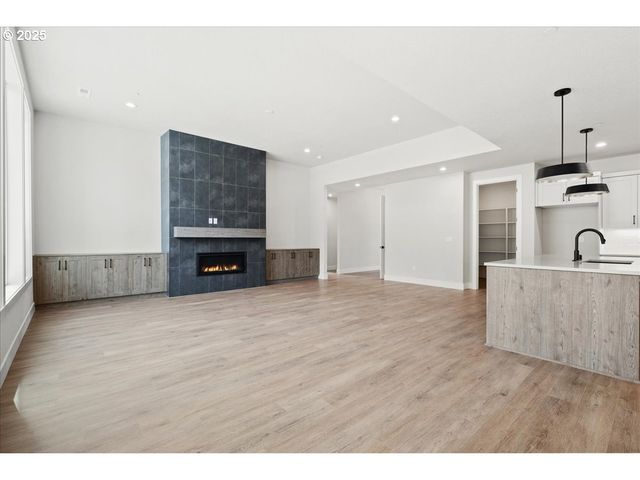 16713 Ne 38TH Ave, Vancouver, WA 98686