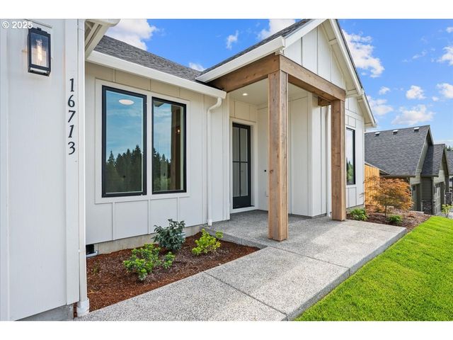 16713 Ne 38TH Ave, Vancouver, WA 98686