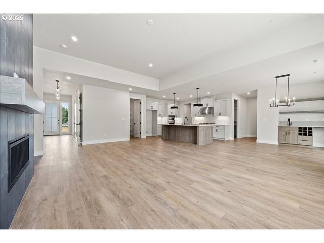 16713 Ne 38TH Ave, Vancouver, WA 98686