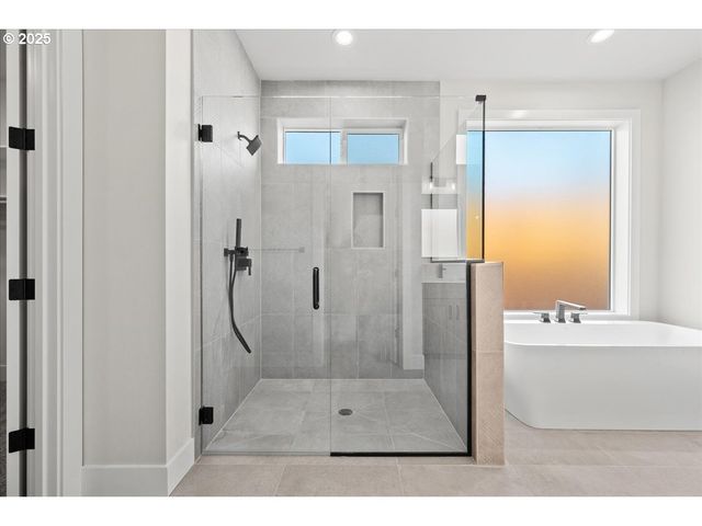 16713 Ne 38TH Ave, Vancouver, WA 98686