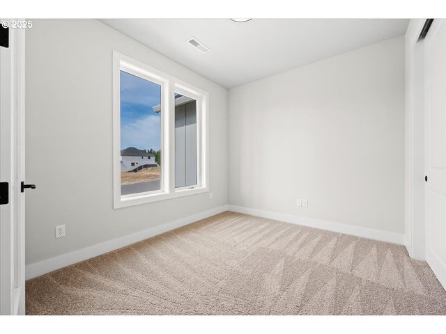 16713 Ne 38TH Ave, Vancouver, WA 98686