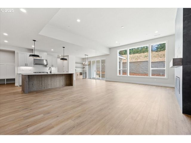 16713 Ne 38TH Ave, Vancouver, WA 98686