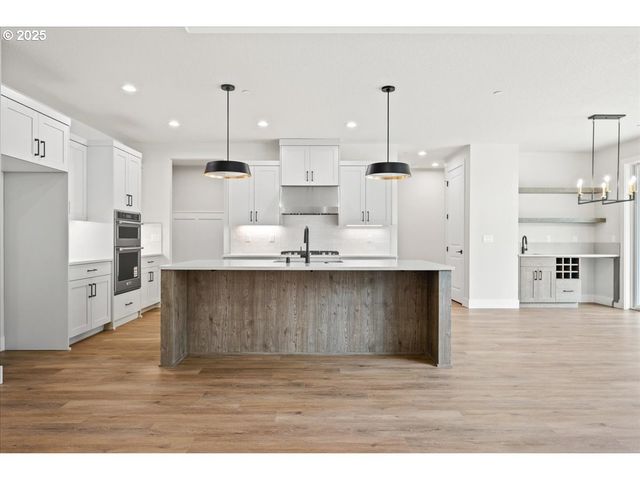 16713 Ne 38TH Ave, Vancouver, WA 98686