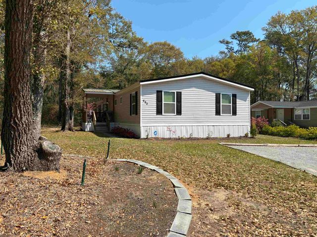 490 Waverly Rd., Pawleys Island, SC 29585