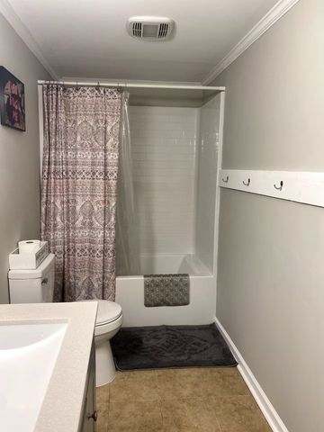 490 Waverly Rd., Pawleys Island, SC 29585