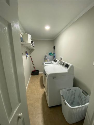 490 Waverly Rd., Pawleys Island, SC 29585