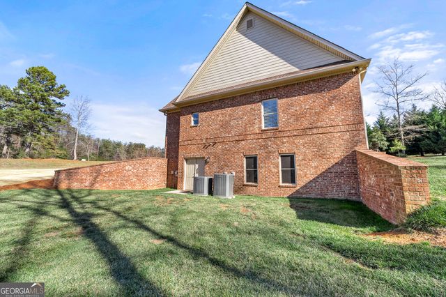 263 Woodmont Drive, Cornelia, GA 30531