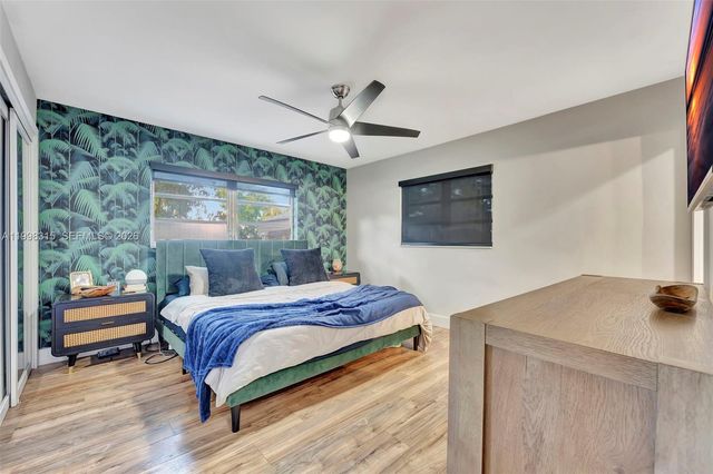 3043 Hayes Street, Hollywood, FL 33021