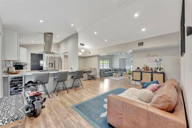 3043 Hayes Street, Hollywood, FL 33021