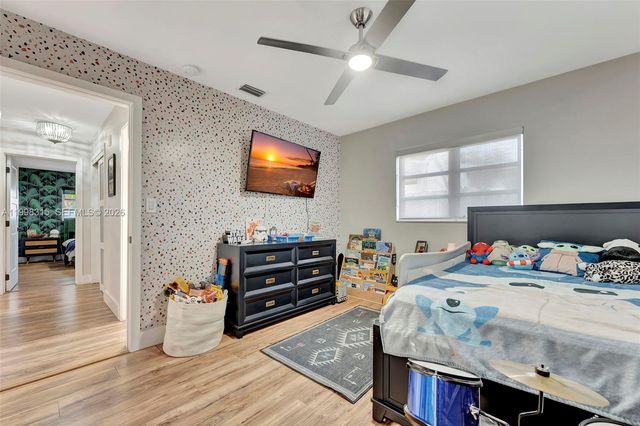 3043 Hayes Street, Hollywood, FL 33021