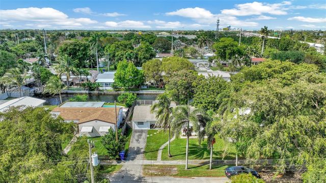 3043 Hayes Street, Hollywood, FL 33021