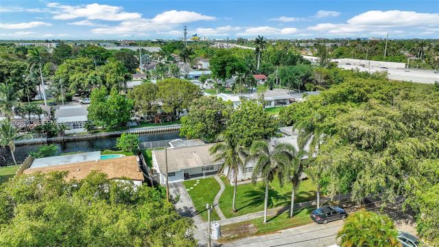 3043 Hayes Street, Hollywood, FL 33021