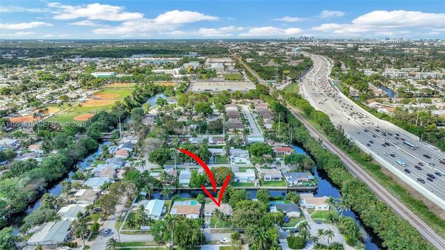 3043 Hayes Street, Hollywood, FL 33021