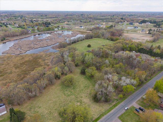 1803x Zumbrota St NE, Ham Lake, MN 55304