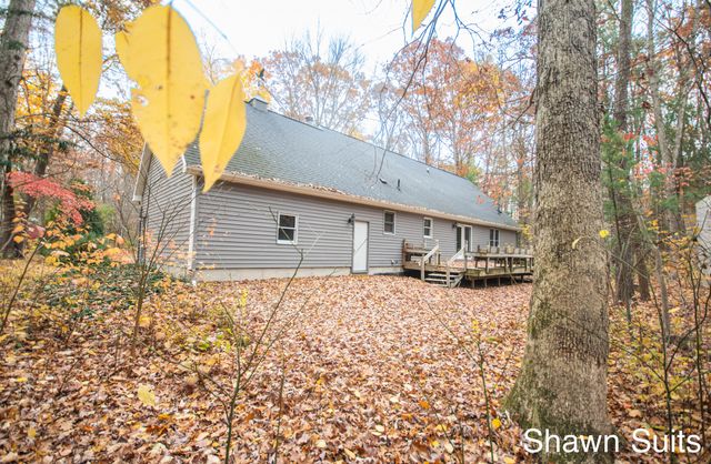 14704 Lori Lane, Spring Lake, MI 49456