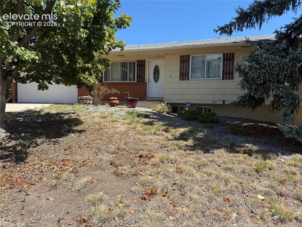 1221 Hathaway Drive, Colorado Springs, CO 80915 — exterior