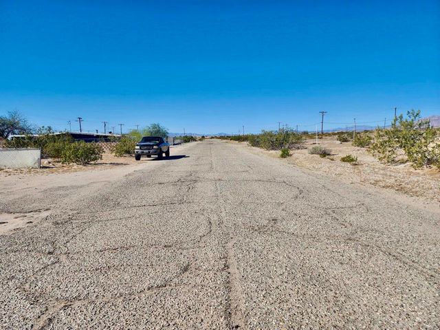 2265 Sand Ere Avenue, Thermal, CA 92274