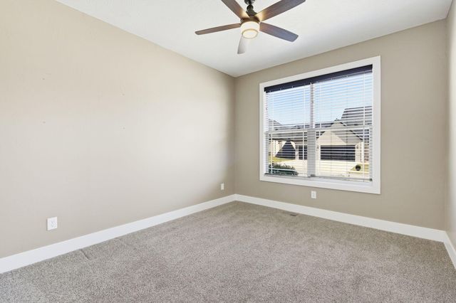 727 S Hickory Drive, Springfield, MO 65809