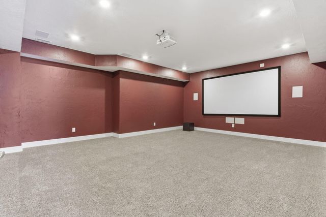 727 S Hickory Drive, Springfield, MO 65809