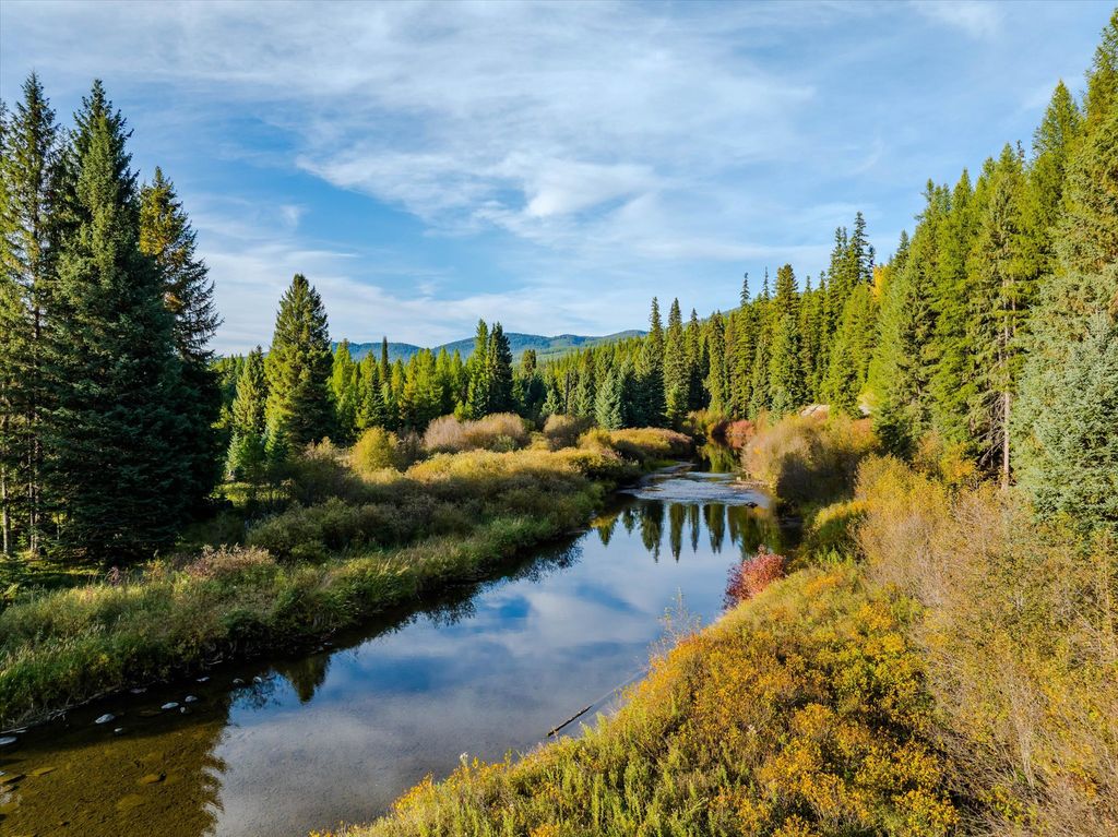 NHN Upper Ford Road, Yaak, MT 59935