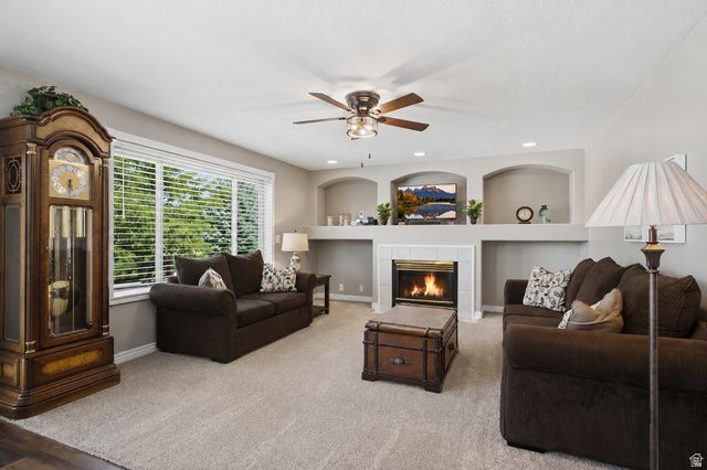 11566 S SUNBURN LN, Sandy, UT 84094