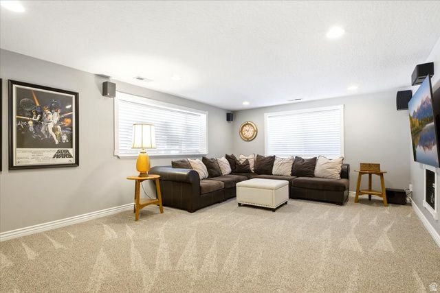 11566 S SUNBURN LN, Sandy, UT 84094