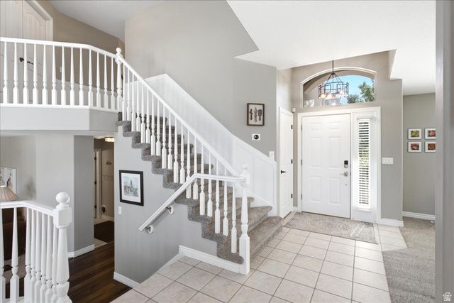 11566 S SUNBURN LN, Sandy, UT 84094