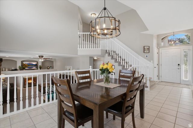 11566 S SUNBURN LN, Sandy, UT 84094