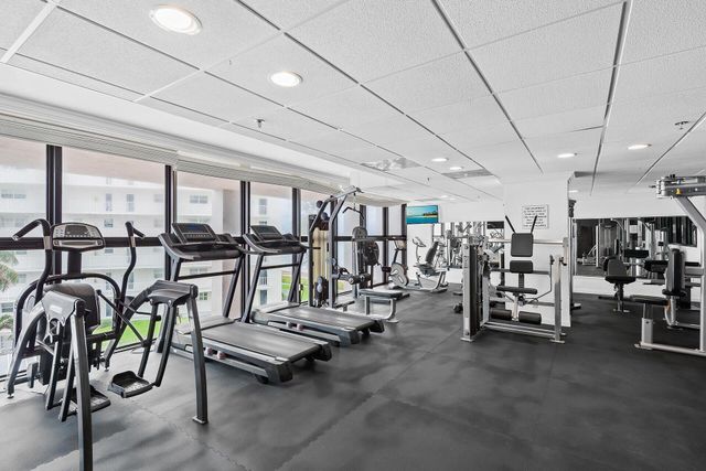 3115 S Ocean Boulevard 901, Highland Beach, FL 33487