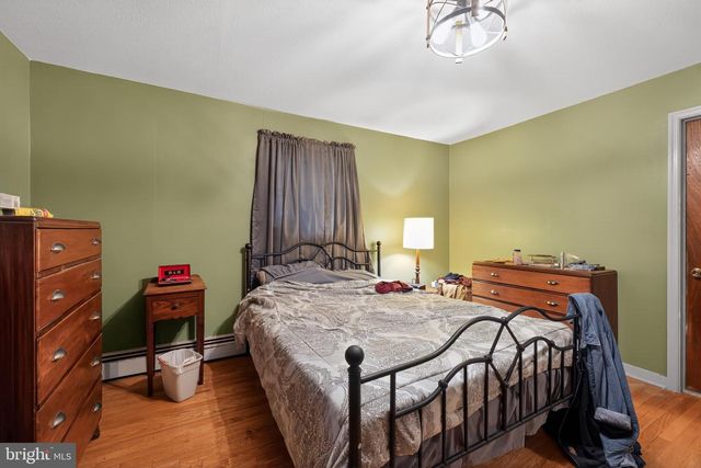 2055 JOHNSTON DR, Bethlehem, PA 18017
