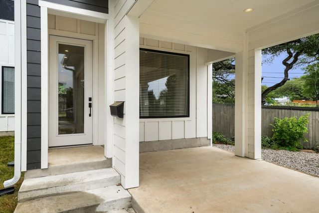 3204 Overcup Oak DR B, Austin, TX 78704