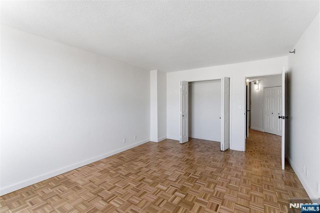 326 Prospect Avenue 12A, Hackensack, NJ 07601