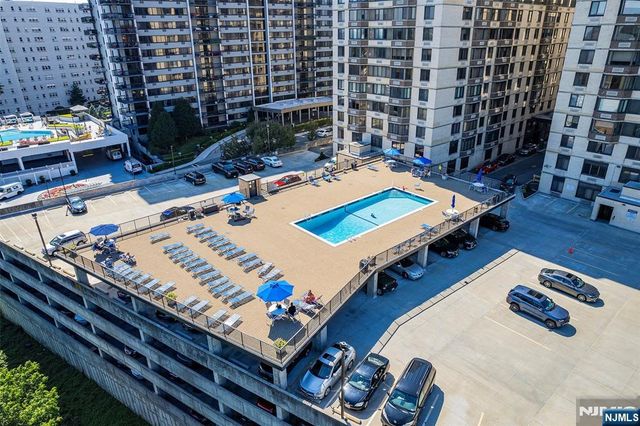 326 Prospect Avenue 12A, Hackensack, NJ 07601