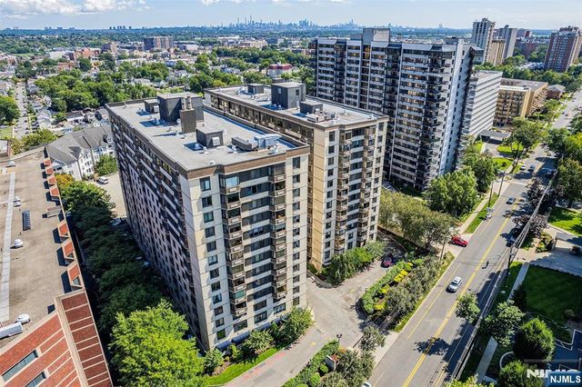 326 Prospect Avenue 12A, Hackensack, NJ 07601