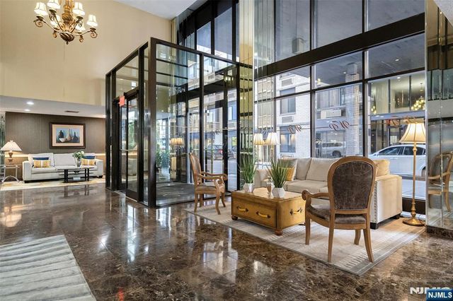 326 Prospect Avenue 12A, Hackensack, NJ 07601